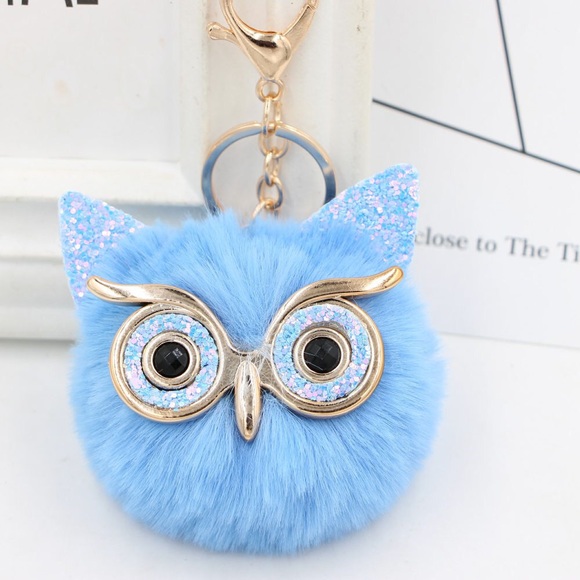 Fluffy Owl with Glasses Pom Pom Keychain - Picture 6 of 10